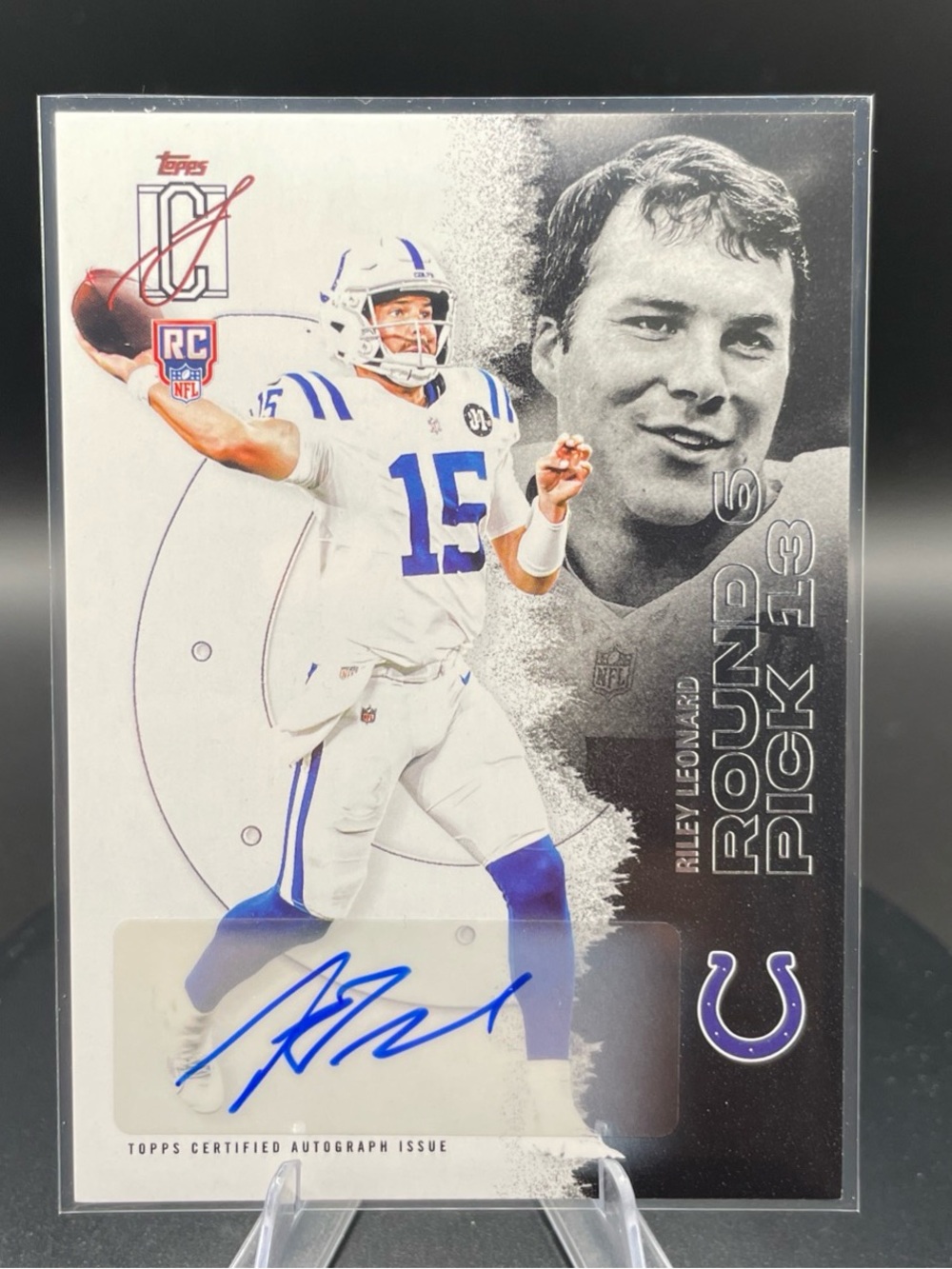 Topps Colts White Blue Rookie Autograph Card